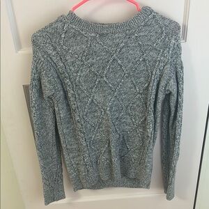 Gray crewcuts cableknit sweater